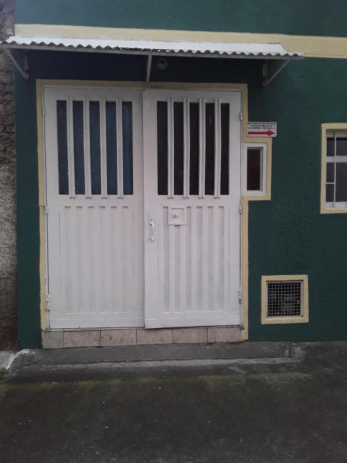 Okar Hostel - Bogota Airport Exteriör bild