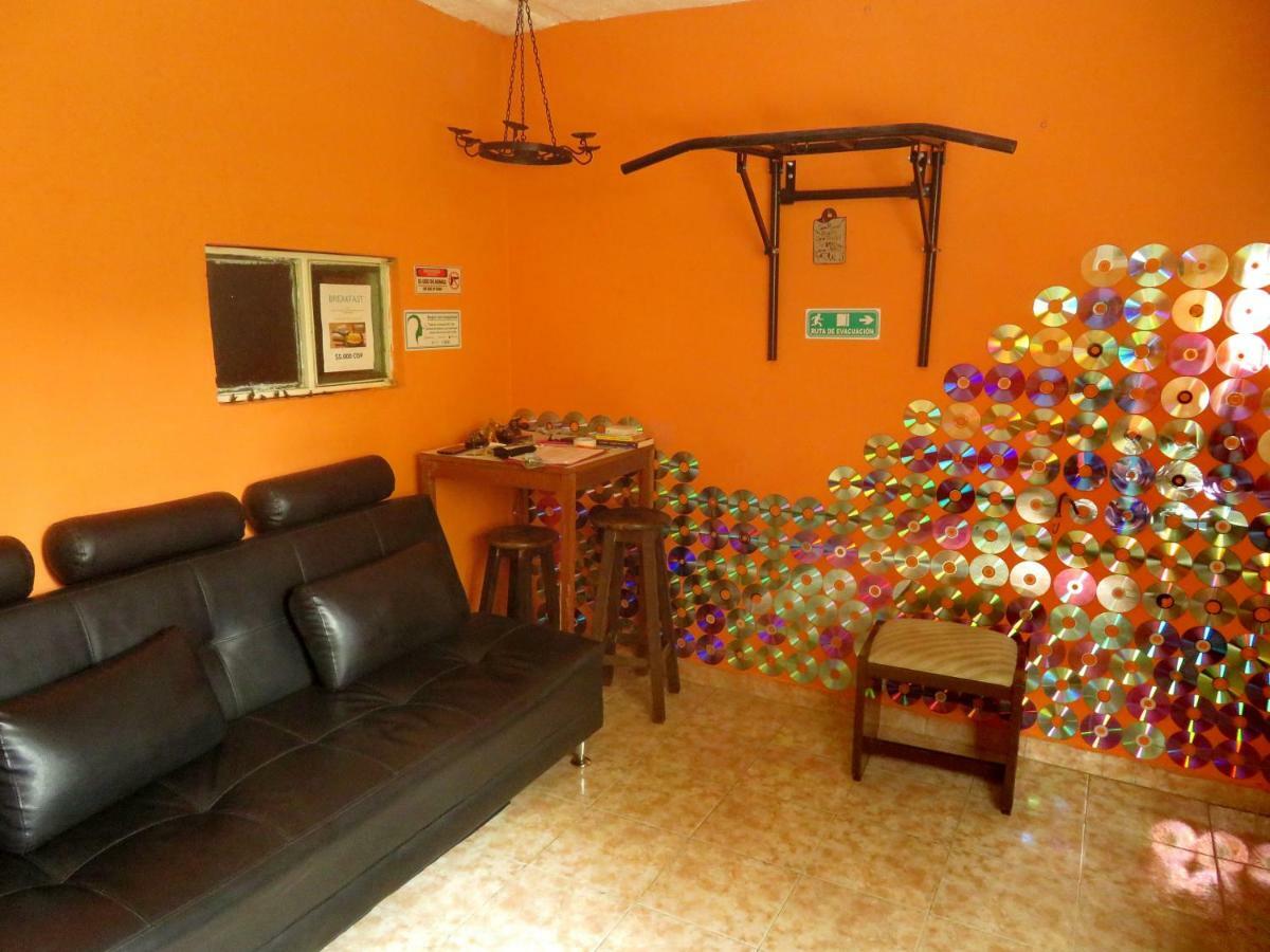 Okar Hostel - Bogota Airport Exteriör bild